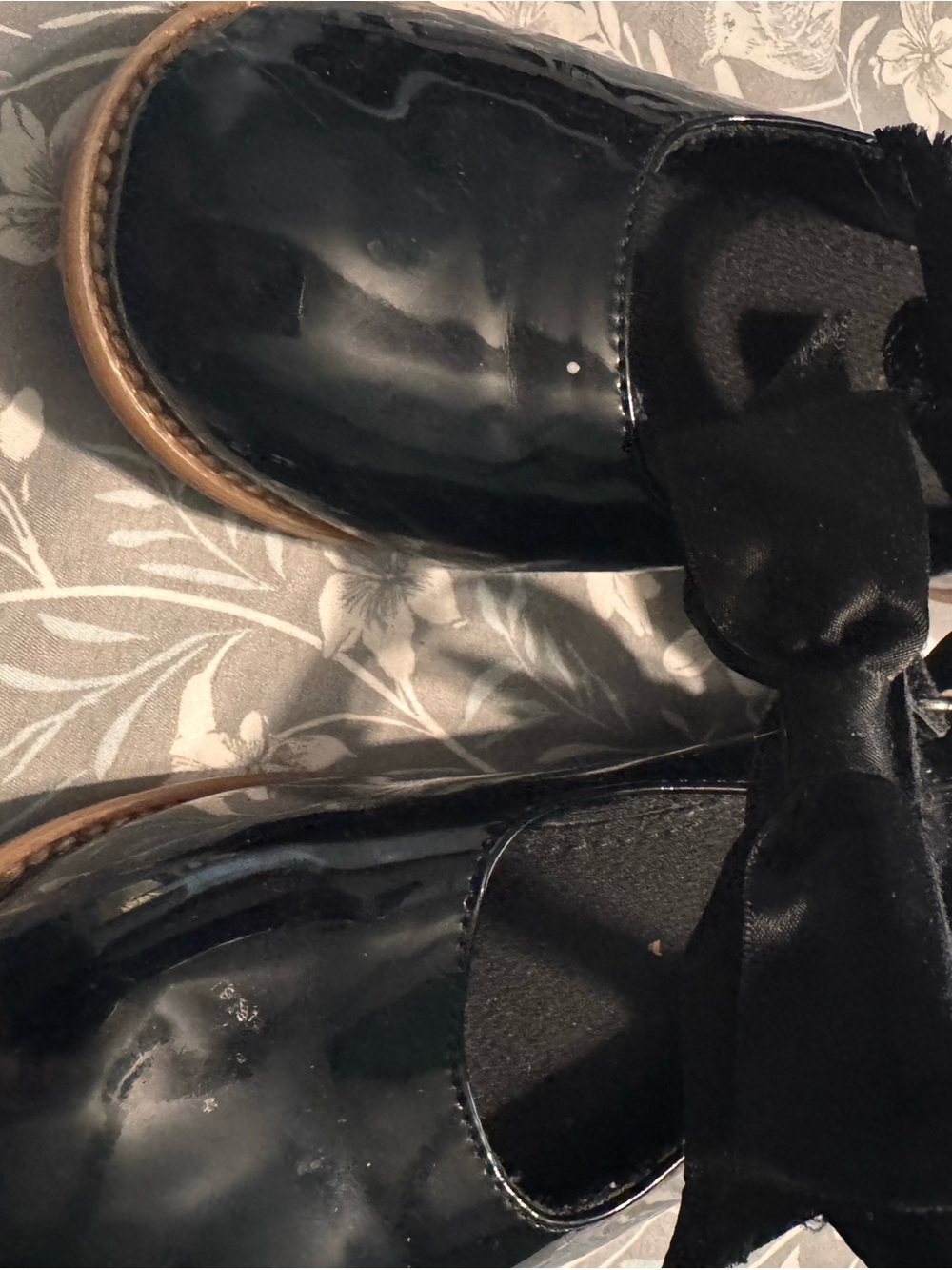 Girls Black Patent Mary Jane Flats with Bow